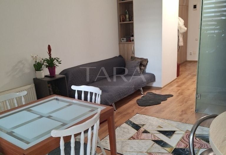 Apartament Modern cu 2 Camere și Terasă în Iris - Poză 2