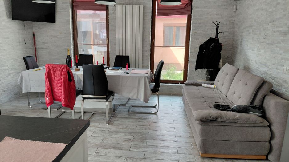 Casă complet utilată cu curte de poveste – la câteva minute de Galați! - Poză 19