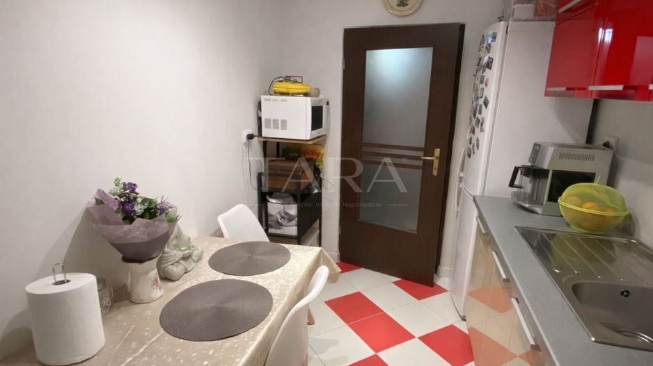 Apartament 2 camere - zona zero Floresti - parcare cu CF - Poză 4