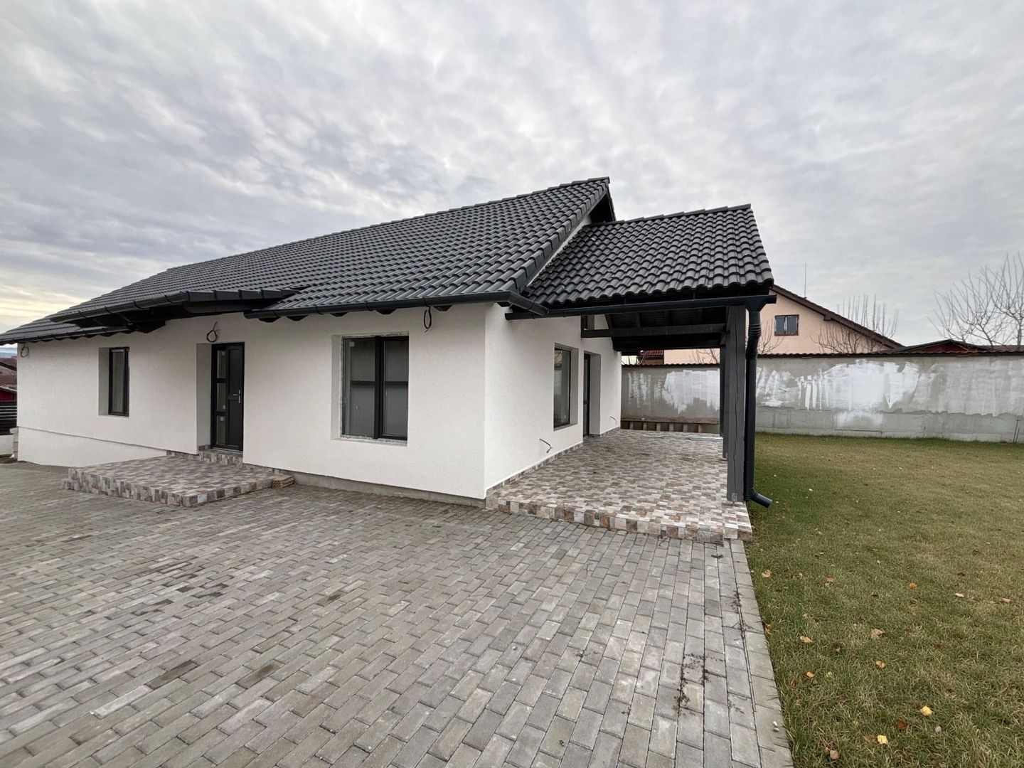 Casă pe un singur nivel –  priveliște spre munți – Șura Mică - Poză 3