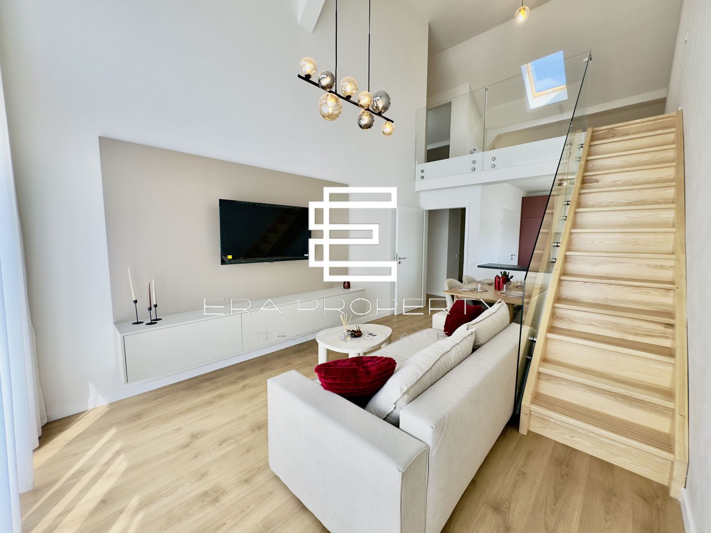 Penthouse 5 camere- 128,54 mp utili-terasa 15mp  -zona Aeroport Sibiu - Poză 5