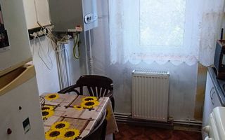 Apartament 2 camere, semidecomandat, 41 mp, cartier Mircea cel Bătrân, Iași - Poză 3