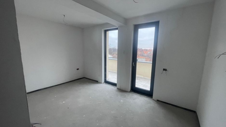 PENTHOUSE ULTRACENTRAL TRIPLA ORIENTARE 243 MP-PRET 278.000 EURO+TVA - Poză 10