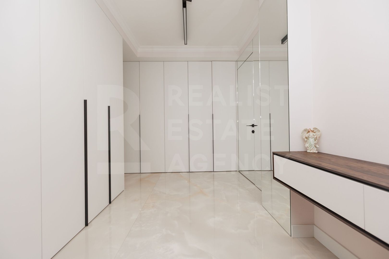 Vânzare, apartament, 3 camere, str. Mihail Kogălniceanu, Centru - Poză 3