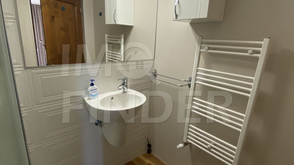 Vila individuala/Pensiune, teren 1022 mp, piscina, pompa de caldura - Poză 14