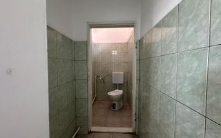 Hală de vânzare, Buhuși - Poză 9