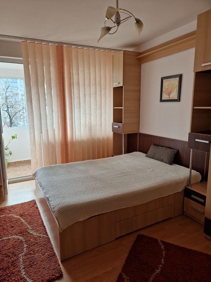 Apartament 3 camere de inchiriat, utilat complet, Drumul Taberei - Poză 1