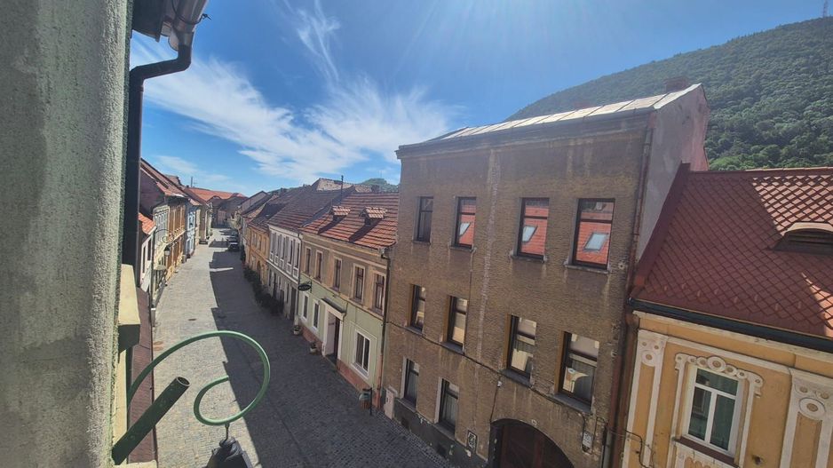 Exclusivitate - Imobil 53 mp,  la 3 minute de P-ta Sfatului, pet friendly - Poză 20