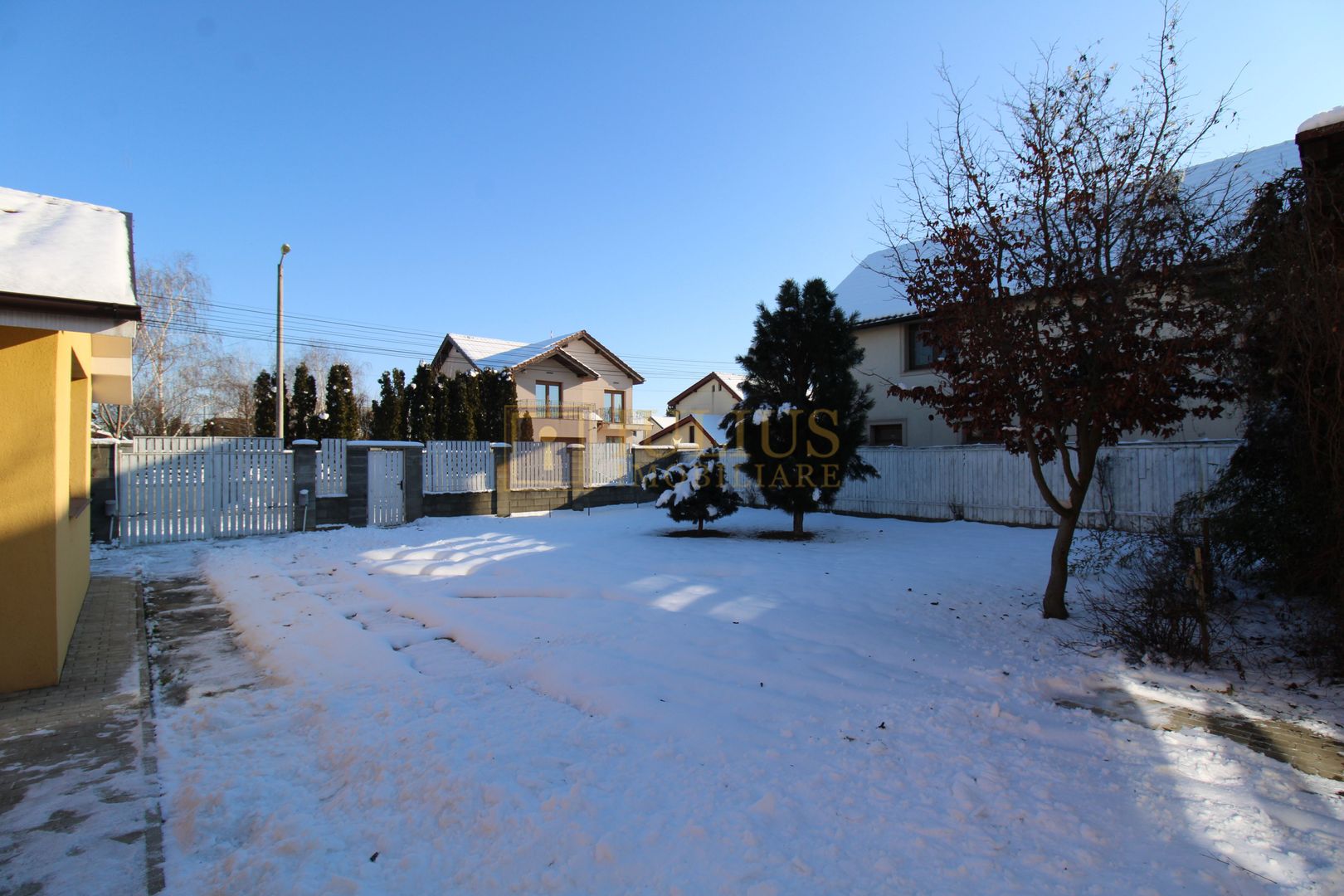 Braytim, casa ideala pentru activitati comericiale/birouri. - Poză 40