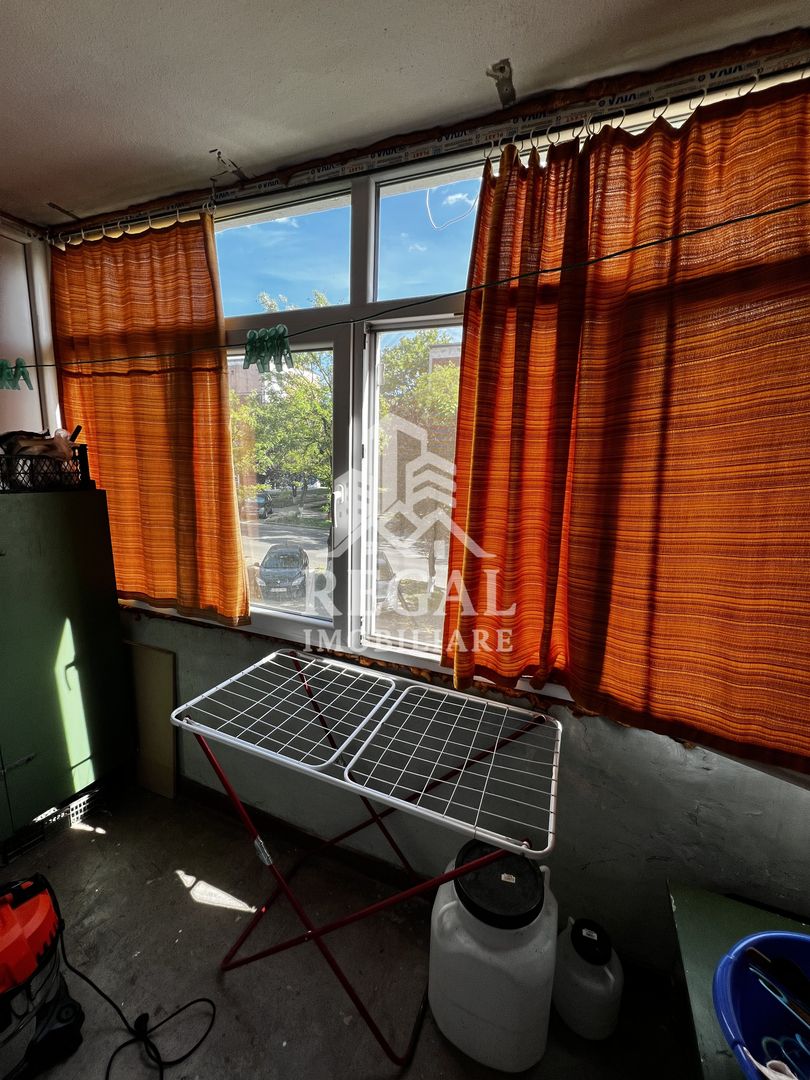 Apartament 2 camere de vânzare – Zona Dunărea | Etaj 1 | Balcon - Poză 2