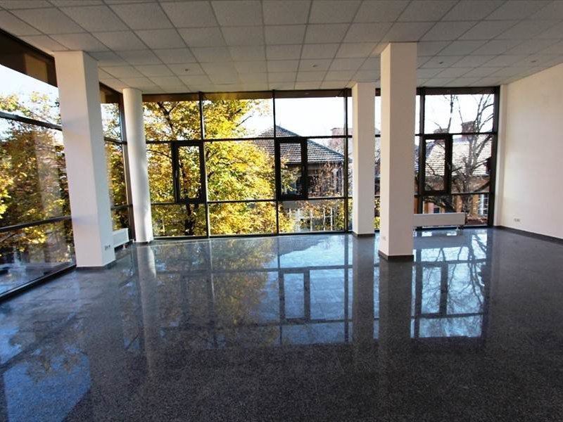 Birouri luxoase in zona centrala - Poză 1