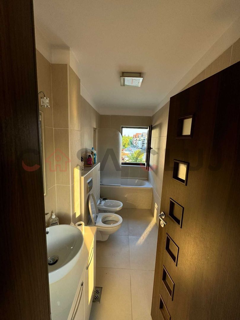 Apartament cu terasa si loc de parcare, Andrei Muresanu - Poză 8