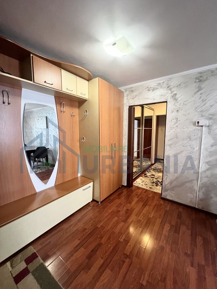 Apartament 3 camere de închiriat, Nicolina, cu loc de parcare disponibil - Poză 7