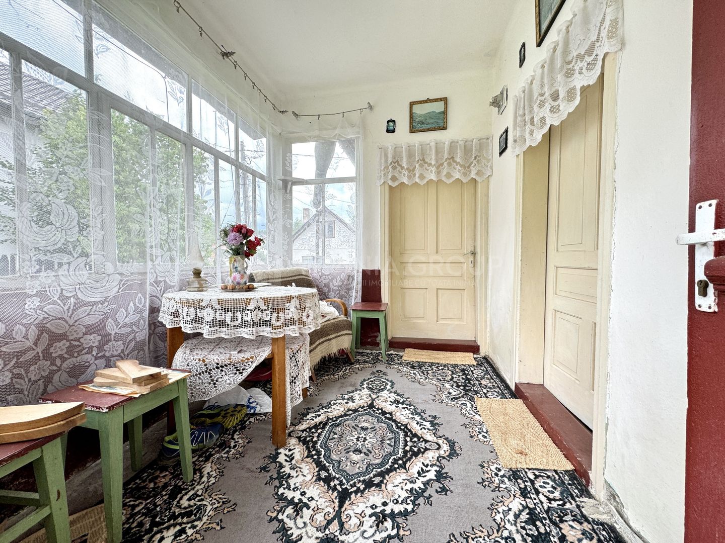 Teren generos 5879mp, imprejmuit, Moeciu de jos - Poză 11