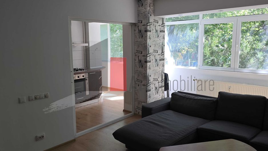 Inchiriez apartament 2 camere , sector 4, Strada Secuilor - Poză 1