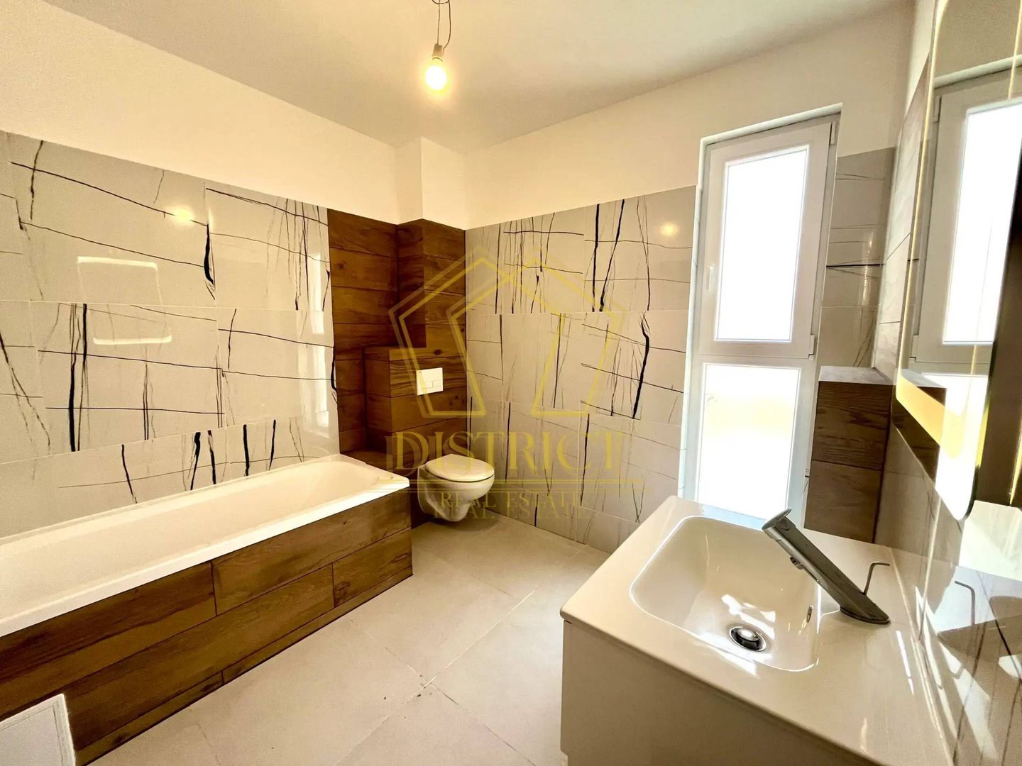 Duplex deosebit cu 4 camere | Freidorf - Poză 2