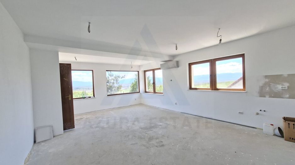 Casa premium 4 camere 2 bai pivnita filigorie teren 550 mp Sura Mare - Poză 3