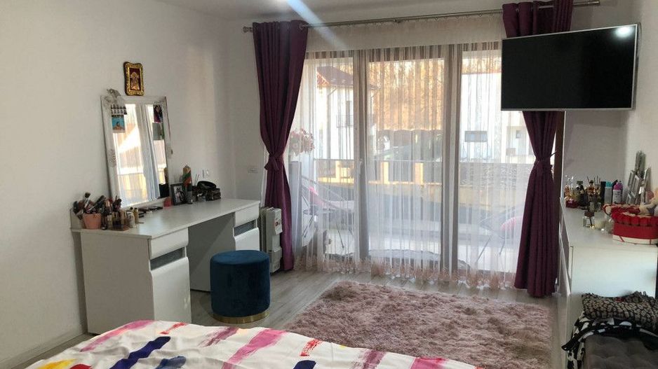 AZURA Imobiliare Pitesti - De Vanzare vila Platou Trivale - Poză 4