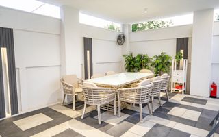 VILA ULTRA-LUX/ OTOPENI CENTRAL/SMART HOME/PISCINA - Poză 6