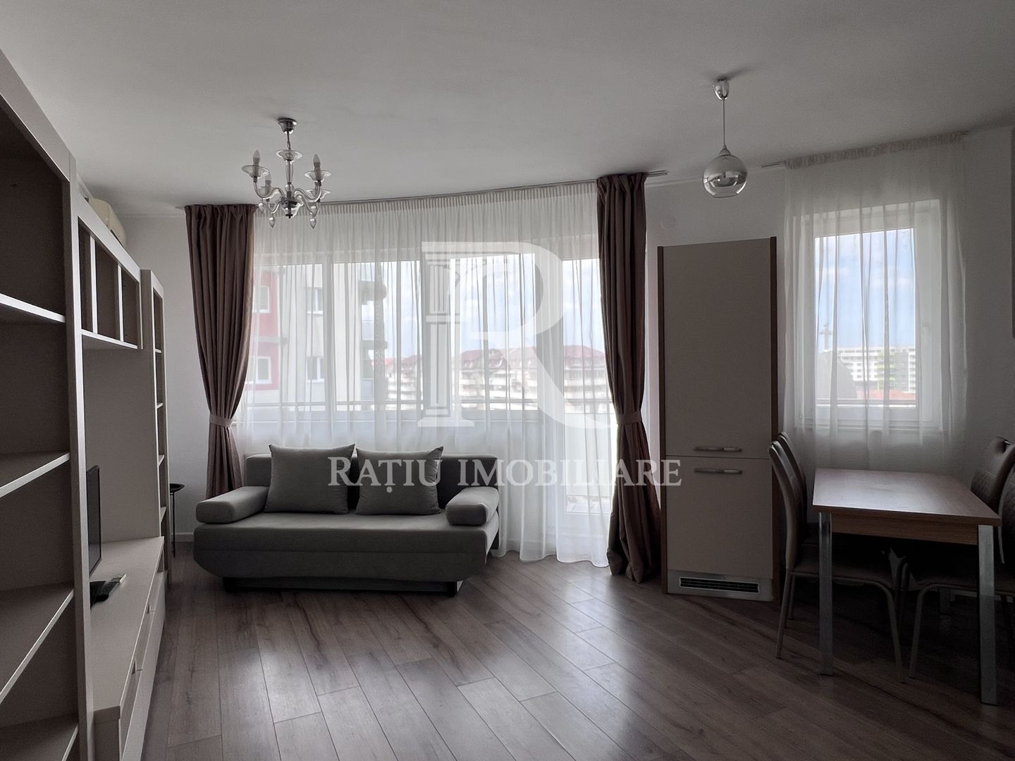 2 Camere cu Vedere Panoramică | Zona Luceafărul | Oradea - Poză 2