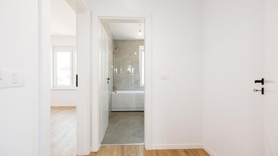 Duplex P+E în Moșnița Nouă, 3 dormitoare, 3 bai, teren 403 mp. Comision 0% - Poză 25