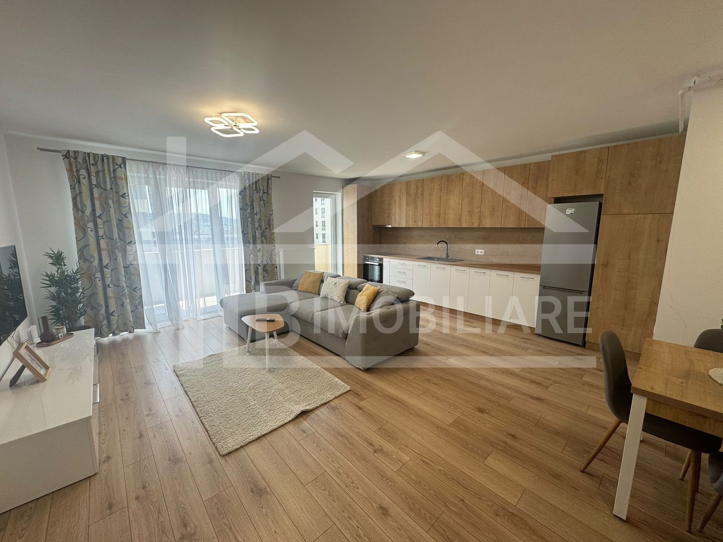 Apartament cu 2 camere, 56 mp, parcare, Zona Maurer Residence - Poză 1
