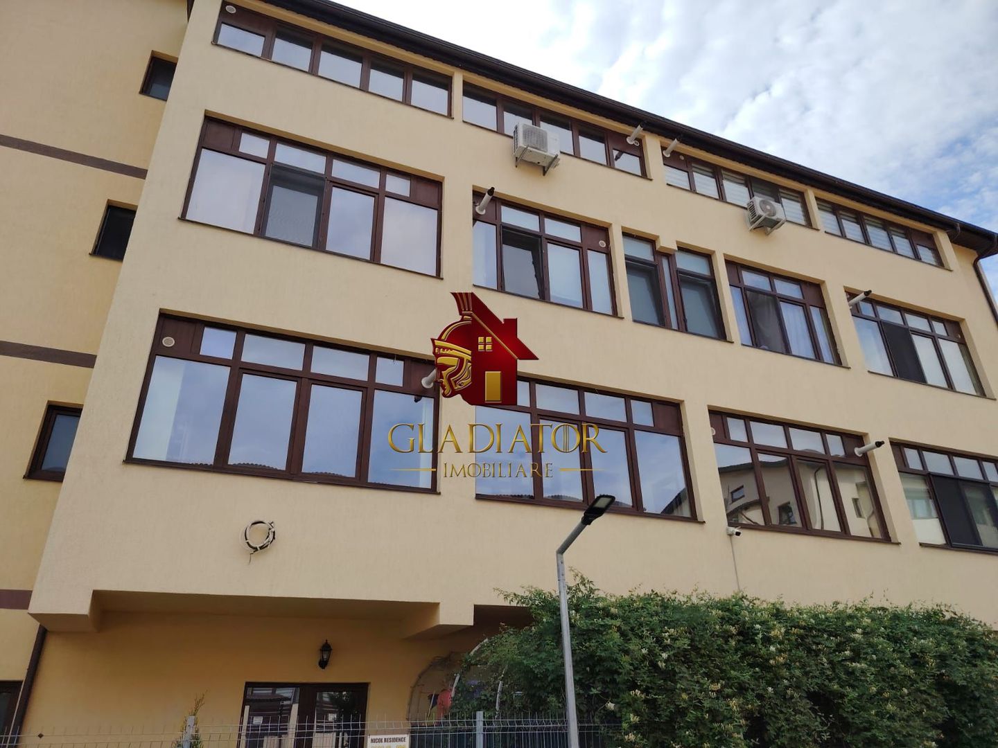 Apartament 3 camere pe 2 niveluri Capat CUG Expomobila, Nicole Residen - Poză 7