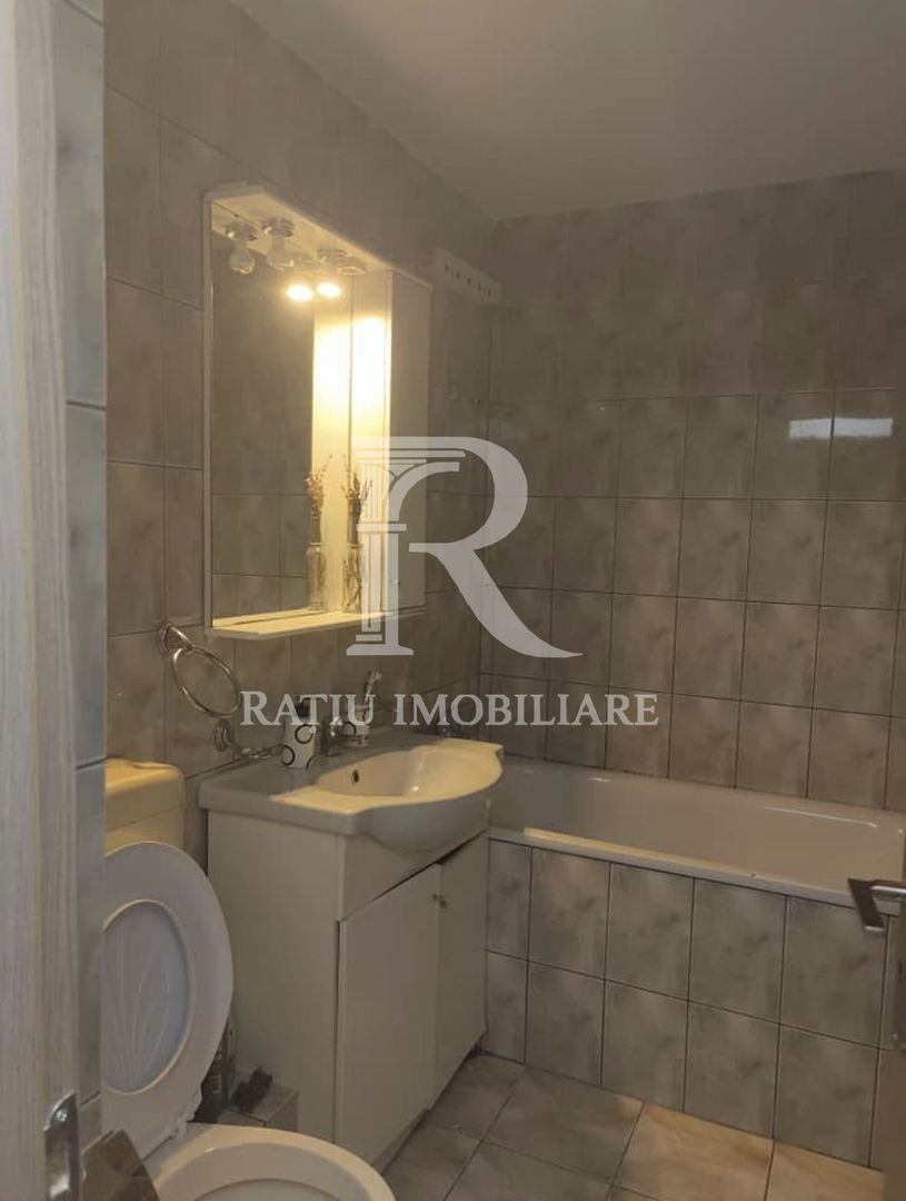 Apartament cu 3 camere | Calea Aradului | Oradea - Poză 10