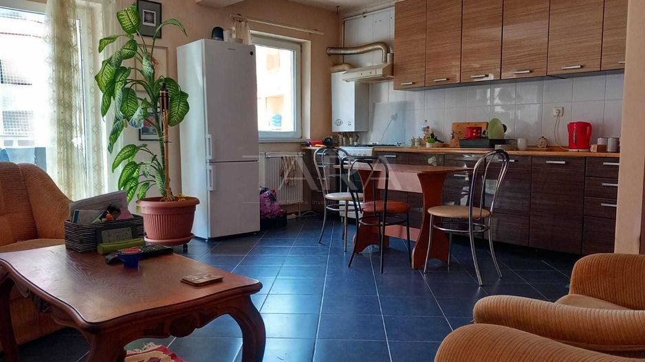 Apartament modern cu parcare, Strada Avram Iancu. - Poză 1