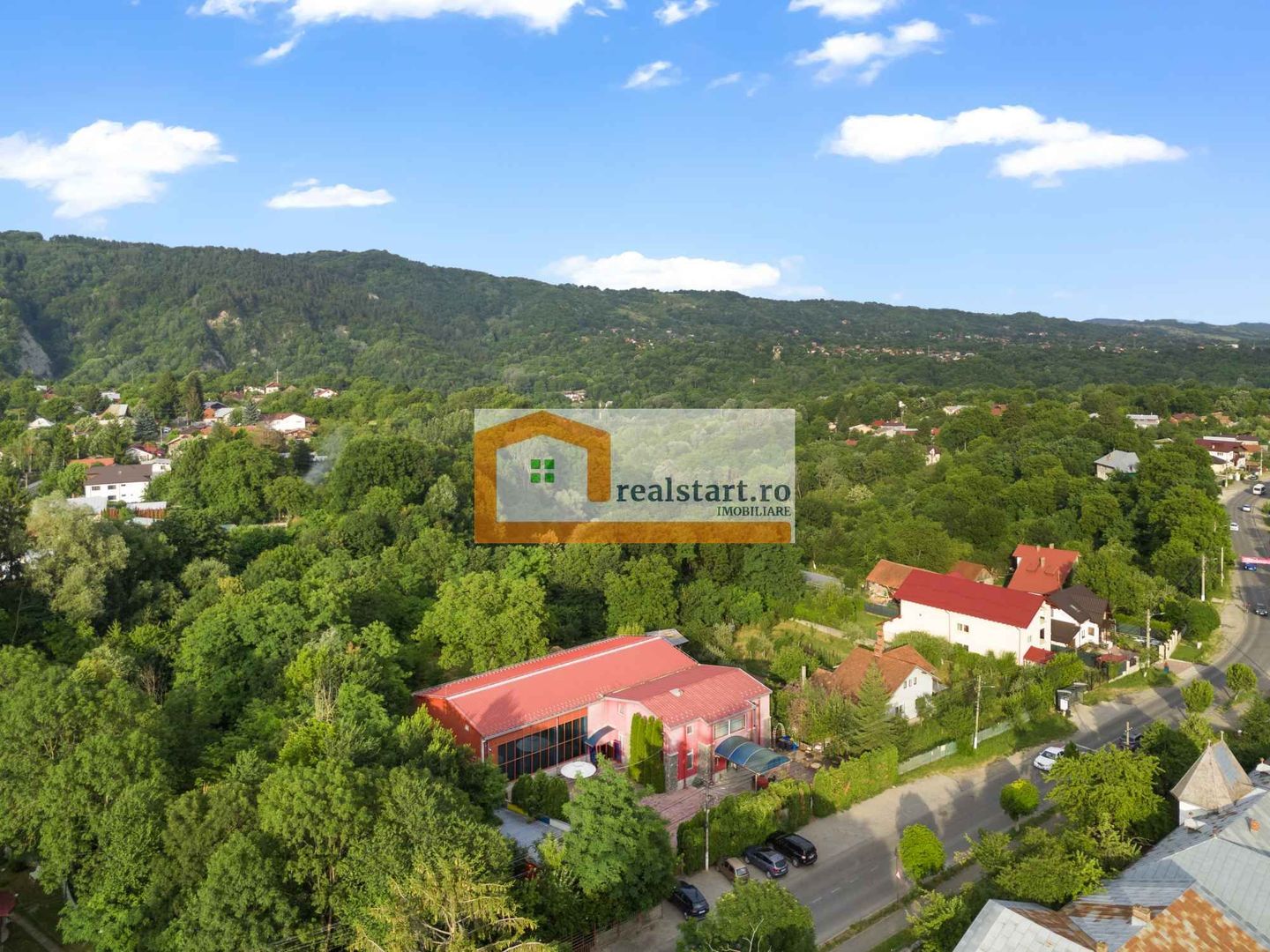 Cladire Multifunctionala - Ideal Investitie - 700mp cladire - 1590 mp teren - Poză 26