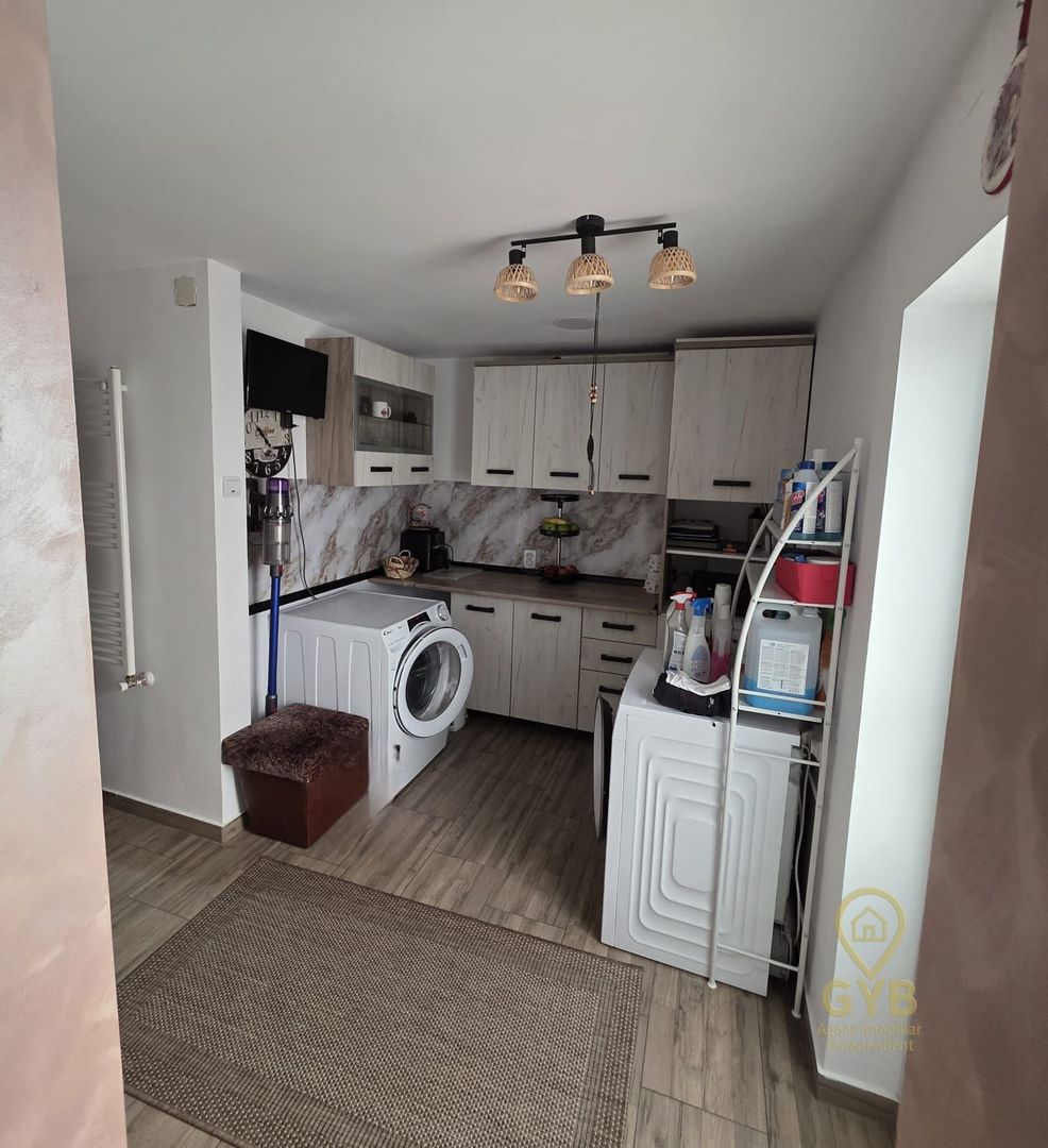 Proprietate ultracentrală cu 5 camere- str. Primăriei - Poză 8