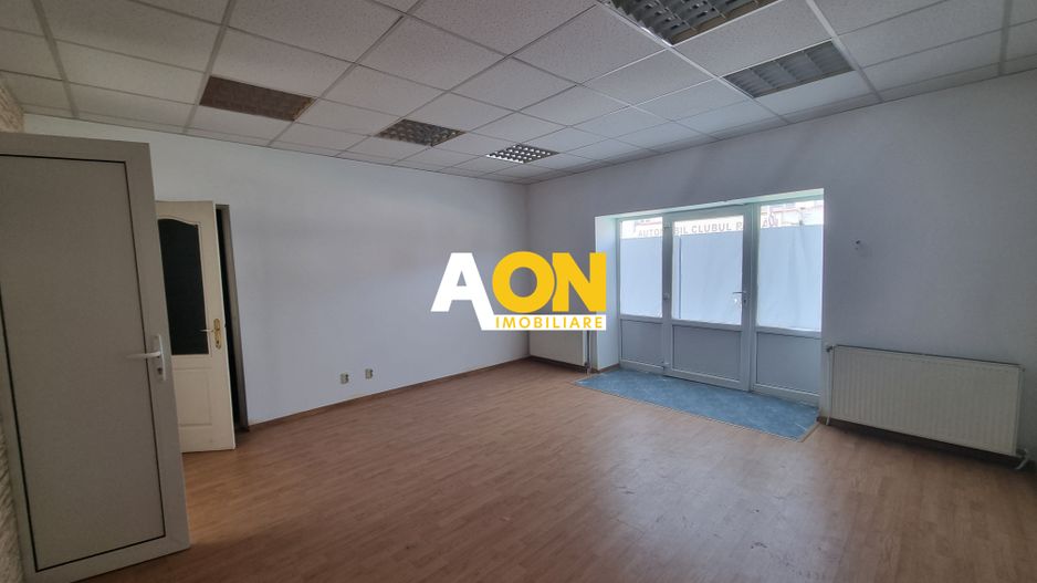 Casa si spatiu comercial, 5 camere, 415mp teren, Centru - Poză 2