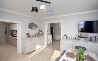 Vilă P+M, Clujului, 190 mp, teren 520 mp, singur în curte. 230 000 E - Poză 16