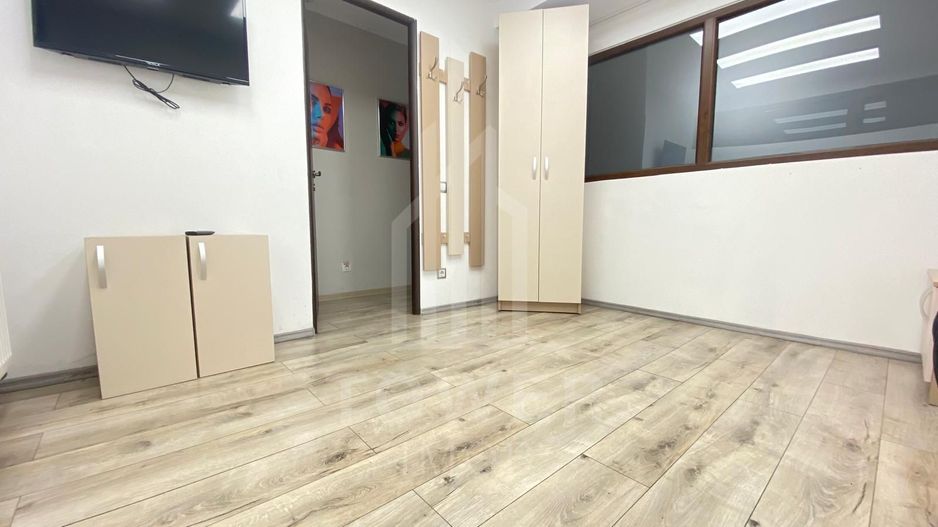 Spațiu comercial central - Poză 9