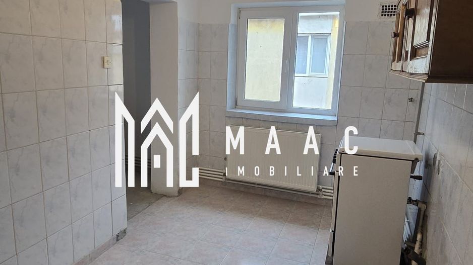 Garsonieră spațioasă de vanzare | centrala proprie | vedere superba. - Poză 1