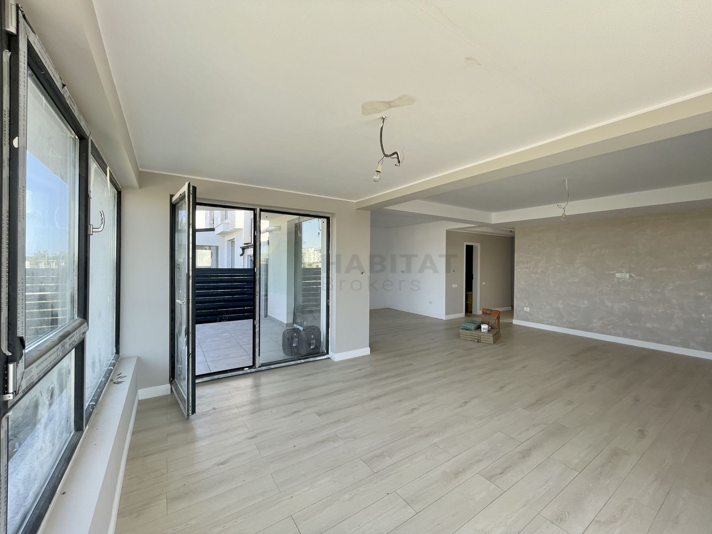 Vila in ansamblu in Tunari | Individuala, 5 camere. - Poză 10