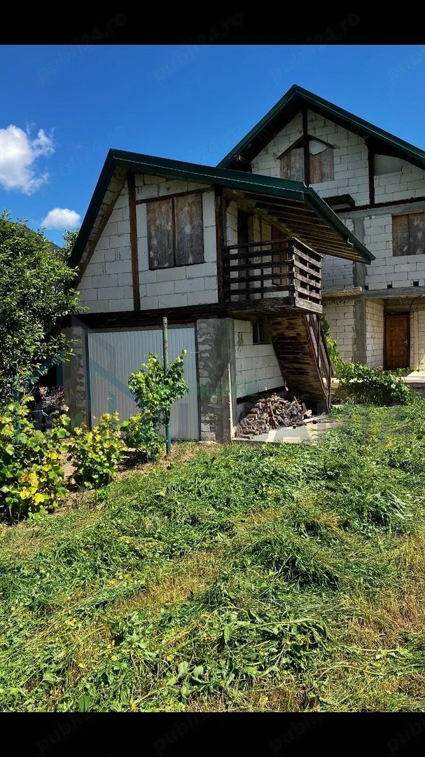 Casă P+1, 166,5 mp utili, pod mansardabil, garaj, teren 1000 mp, Dobrovat – 148.000 EUR - Poză 3