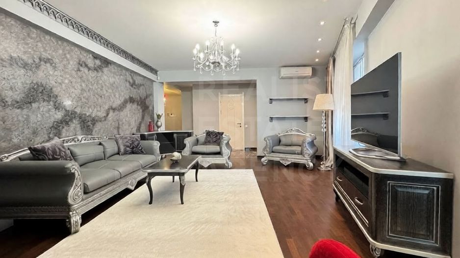 Chirie, apartament 3 camere 150 mp, str.  Alexandru cel Bun, Centru - Poză 2