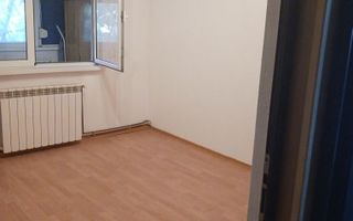 3 camere, Micro 13B,  etaj 4, bloc cu acoperis - Poză 2