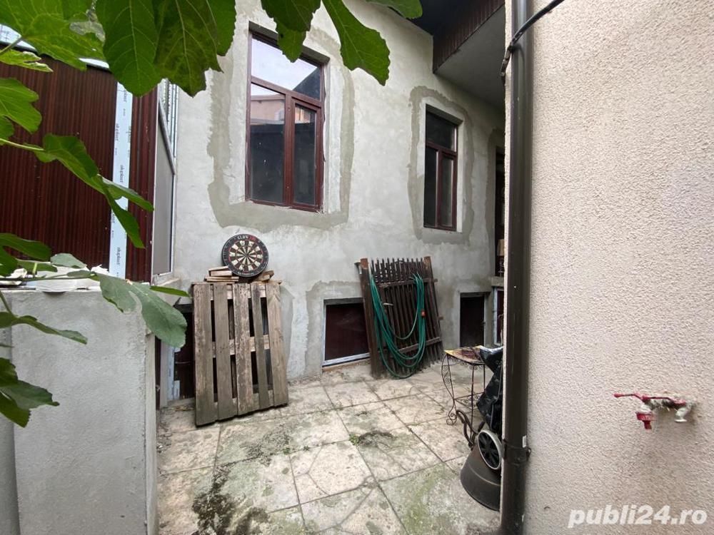 Casa rond Cosbuc (Piata Regina Maria) - Poză 9