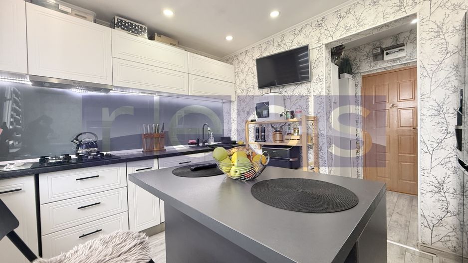 VÂNZARE 3 CAMERE | ZONA TITAN | MOBILAT ȘI UTILAT - Poză 10