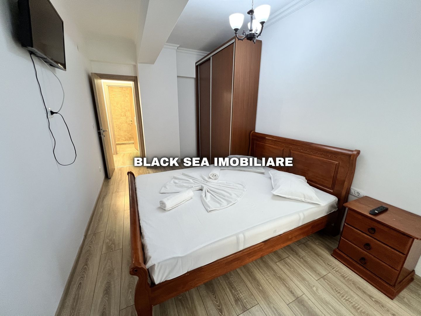 Apartament 2 camere cu vedere la lac | Solid Residence Butoaie - Poză 6