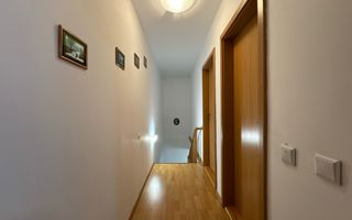 Apartment cu 3 camere cu scara interioara si garaj, Tolstoi - Poză 6