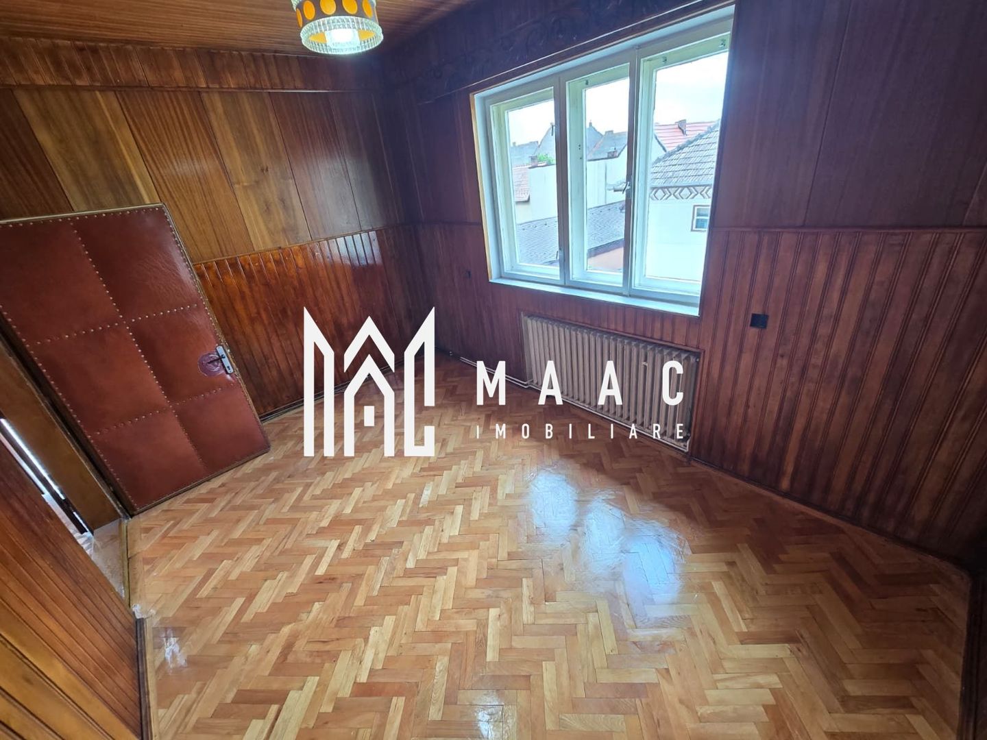 Apartament 4 camere 156 mpu zona Centrala Garaj Pivnita - Poză 19