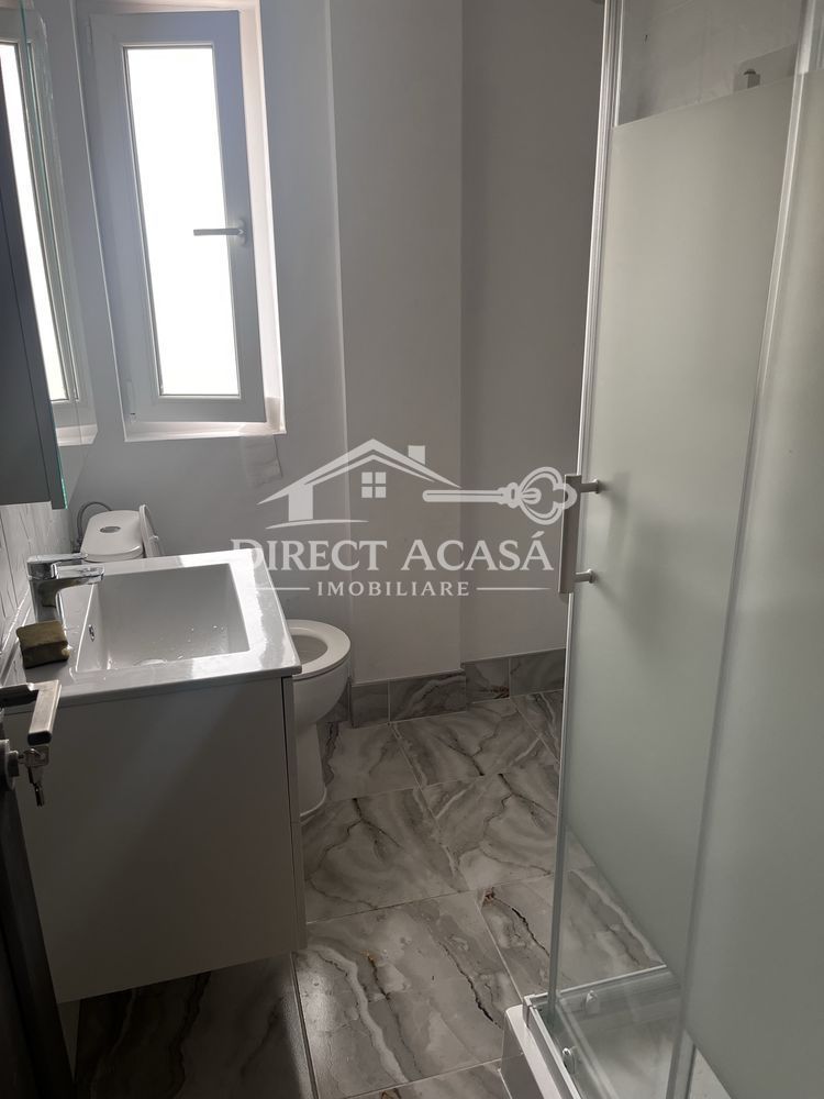Apartament cu 2 camere plus loc de parcare-Str 22 decembrie 1989-UMF - Poză 5