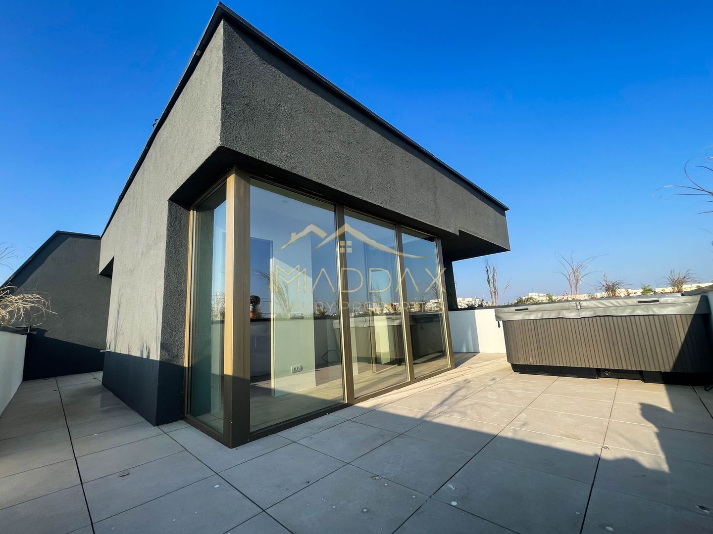 Impressive Penthouse-Triplex ** Green Building***/ 3 parking / Stefan Cel Mare - Poză 4