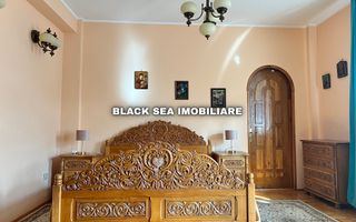 Vila 7 camere D+P+1+M - Gaze - 2 Garaje - 50m de plaja - Ocazie Unică - Poză 7