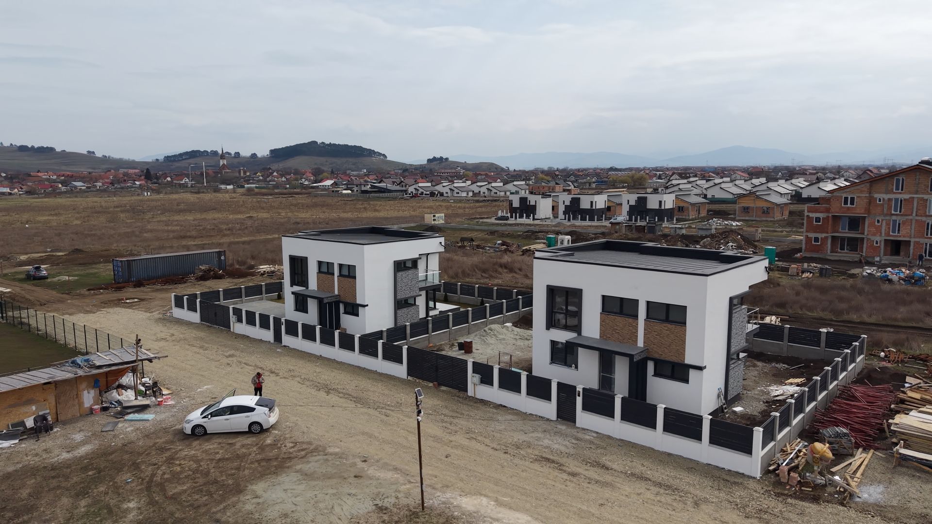 Casă individuală modernă de vânzare – Sânpetru, Brașov - Poză 1