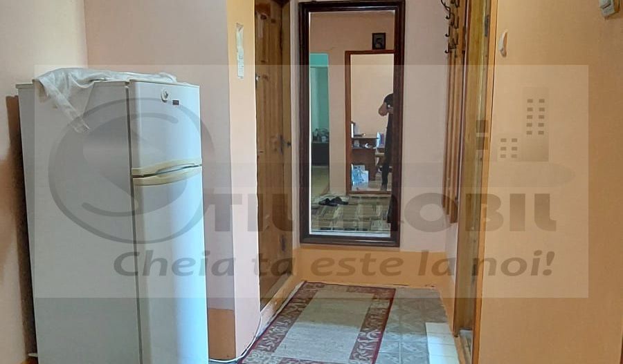APARTAMENT 2 CAMERE DECOMANDAT ZONA TUDOR VLADIMIRESCU 80000 EURO - Poză 1