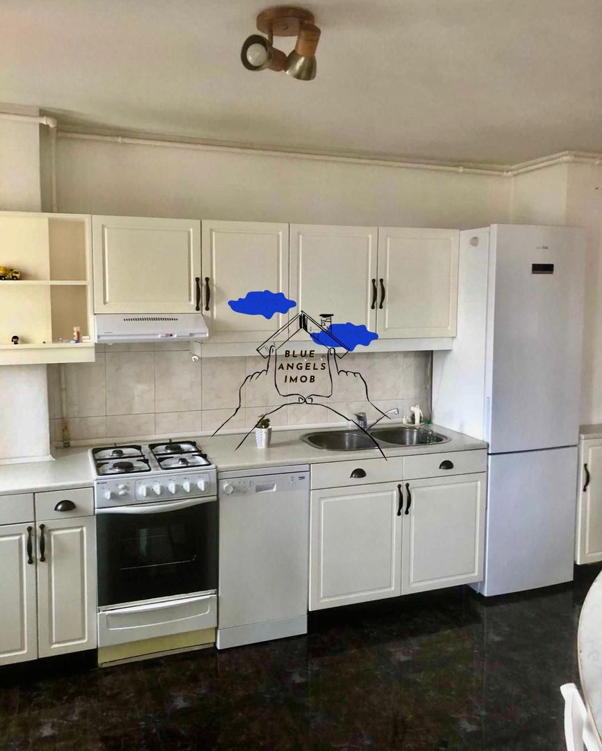 3 Camere  - Aula Universitatii cu parcare si boxa - Poză 2